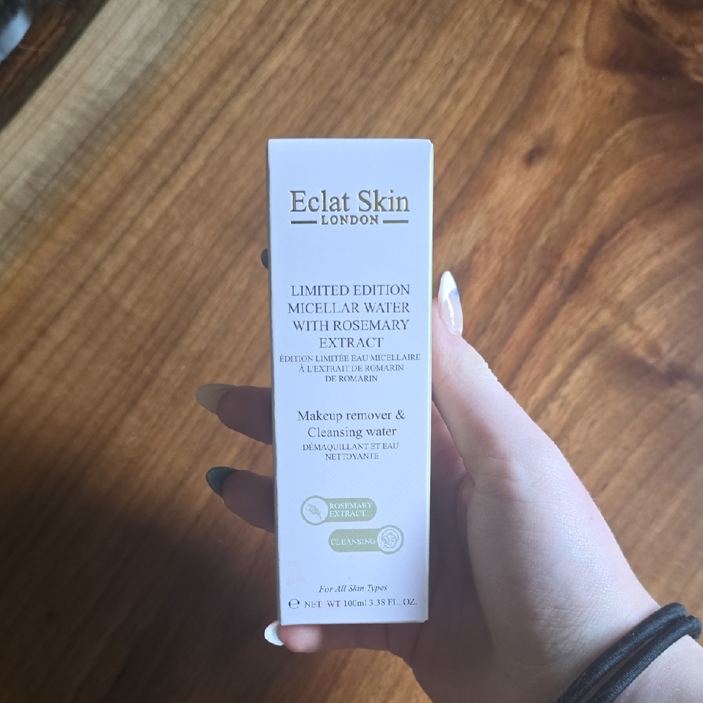 Micellar Water with Rosemary Extract - White